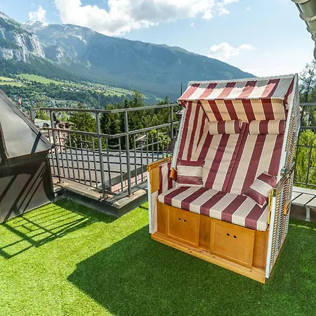 Edelweiss Schlosswohnung Апартаменты *